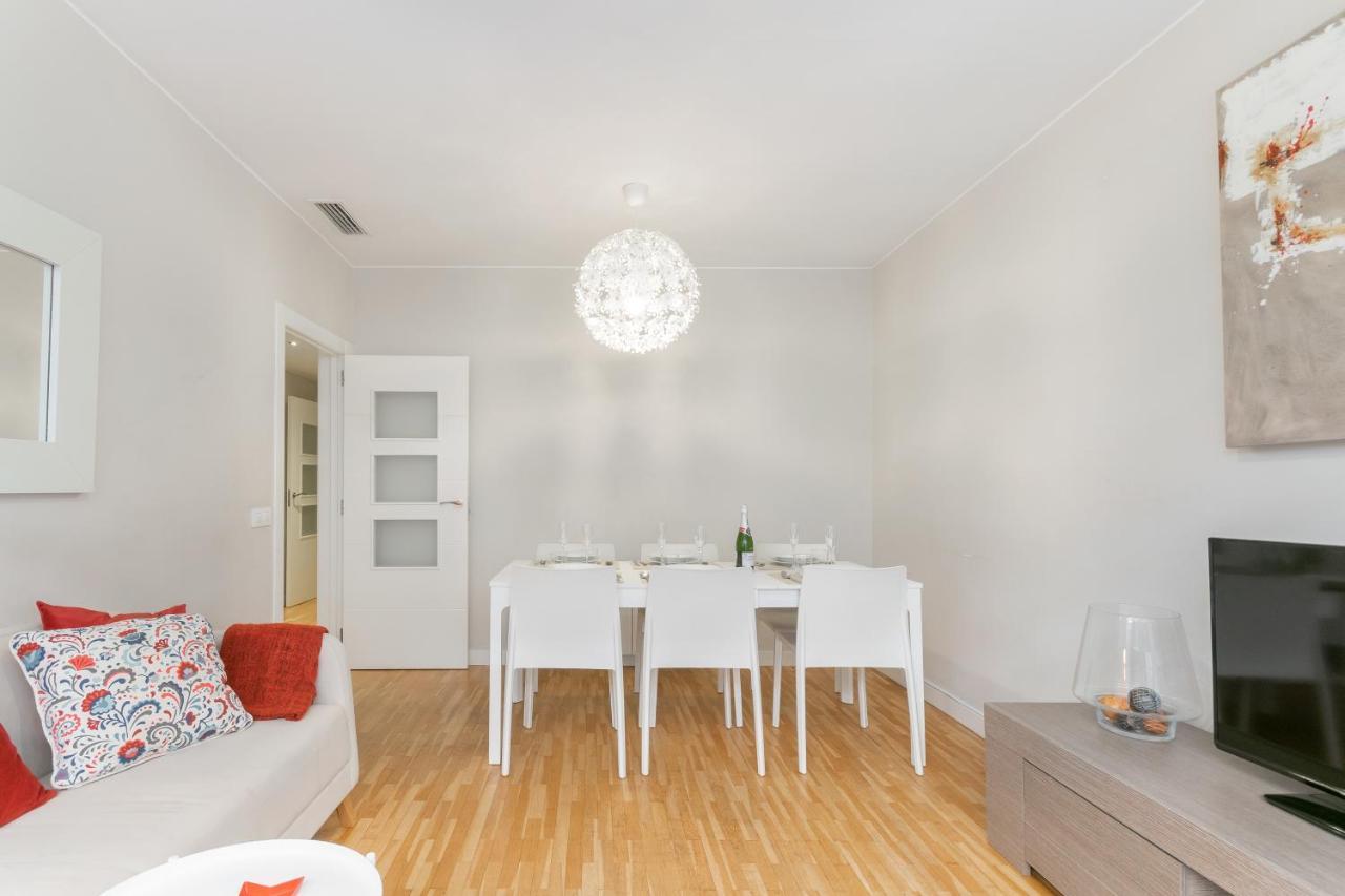 Elegance Barcelona Rentals Extérieur photo