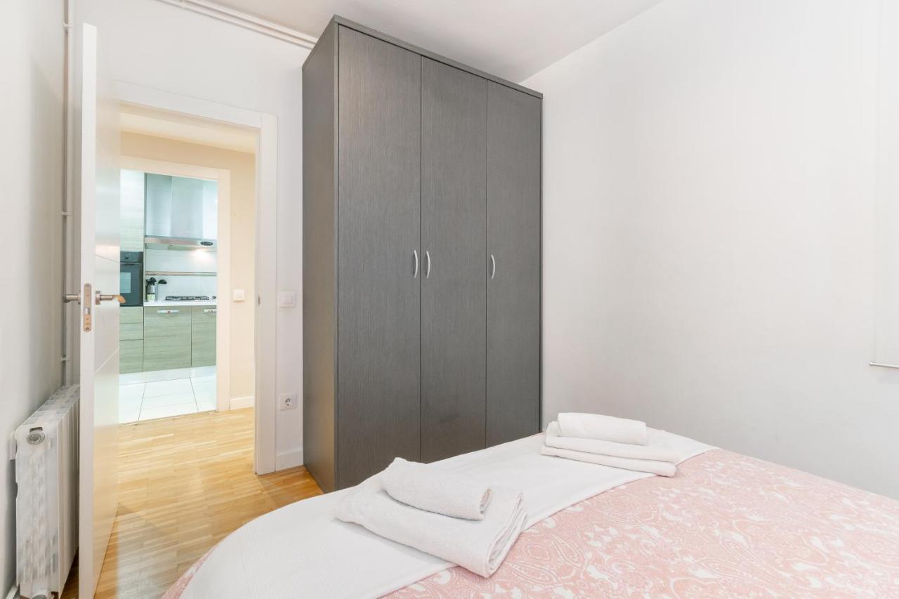 Elegance Barcelona Rentals Extérieur photo