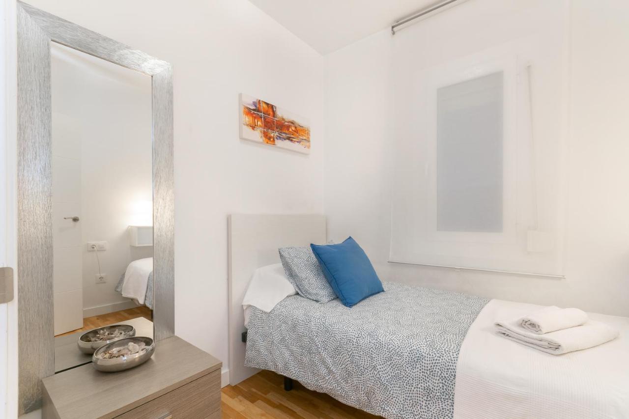 Elegance Barcelona Rentals Extérieur photo